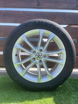 Alu kola 5x112 r18 s pneu (Karlet) - 4