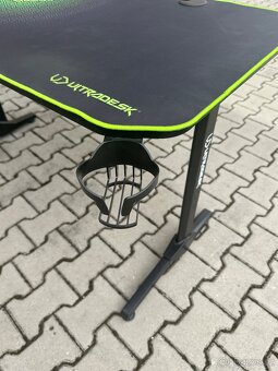Herní stůl ULTRADESK s podložkou - 4