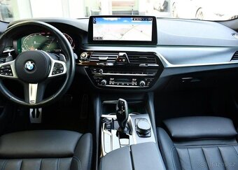 BMW Řada 5 530d xD M-SPORT TAŽNÉ ČR - 4