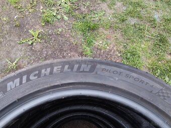 LETNI PNEU 255/45/18 MICHELIN - 4