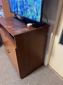 Komoda (pod TV) - 4
