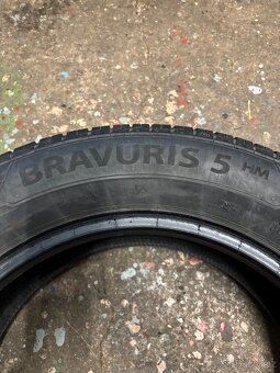 Gumy Barum Bravuris 5 205/60 R16 - 4