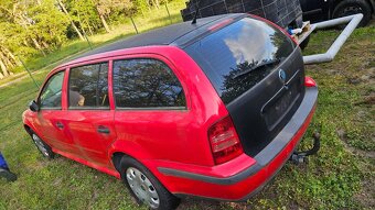 2x Octavia Combi 1.6i na ND - 4