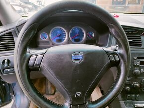 Volvo V70R 2,3 221kw - Náhradní díly - 4