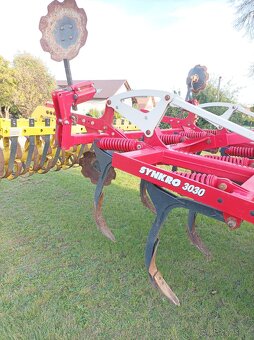 Radličkový podmítač Pottinger Synrko 3030 Nova - 4