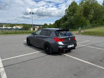 BMW M135i F21 RWD manuál (320kw) - 4
