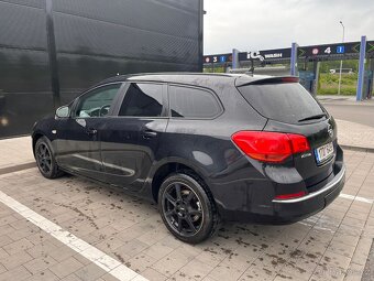 Opel Astra J - 2013 - 1.7 Diesel 96kw - Ecoflex - 4