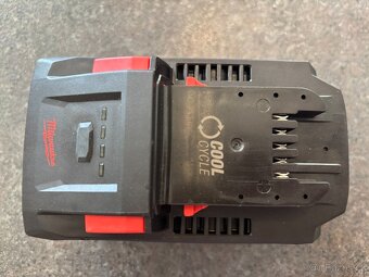 Baterie Milwaukee M18 FB12 12.0Ah Forge REDLITHIUM - 4