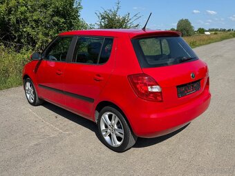 Škoda Fabia II 1.2TSI 63kw, 127000km,SERVISOVANÝ,ELEGANCE - 4