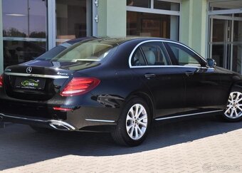 Mercedes-Benz Třídy E 220d 4MATIC - 4