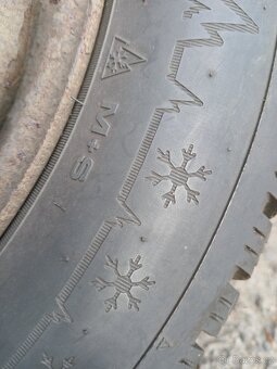 Kola DUNLOP Winter Sport 5 - 4