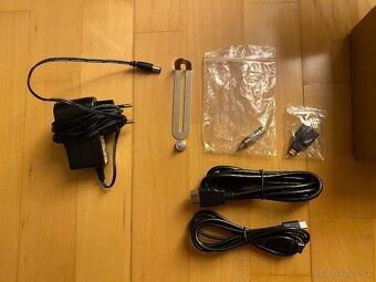 7" LCD mini monitor - IPS panel - 4