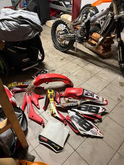 Plasty na crf 450 - 4