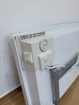 Přímotop závěsný elektrický AEG - 4