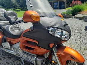 Gold Wing 1800 - potah na masku - 4