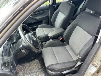 Volkswagen Golf 4 IV 1.6 16v 2002 - 4