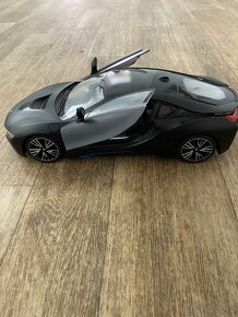 BMW i8 - auto na ovládání - 4