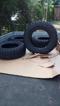 265/70 R17cca 500km najeto,jako NOVÉ 4x4 M/T M+S pneu - 4