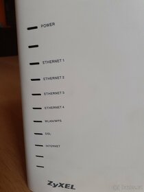 Modem Zyxel - 4