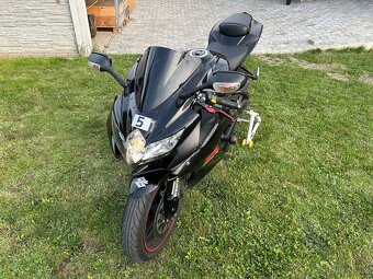 Suzuki GSXR 750 - 4