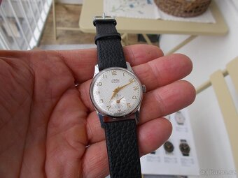 krasne rare typ hodinky prim šupinač rok 1960 top funkcni - 4