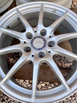 5x112 R17 originál alu Mercedes A B CLA - 4