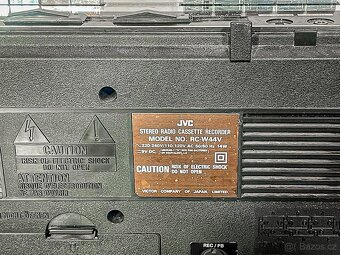 Radiomagnetofon JVC RC-W44 – stereo rádio kazetový rekordér - 4