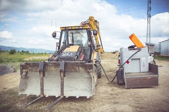Mobilní nádrž na naftu 980 litrů - 4