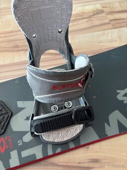Snowboard Volkl + vázání Burton - 4