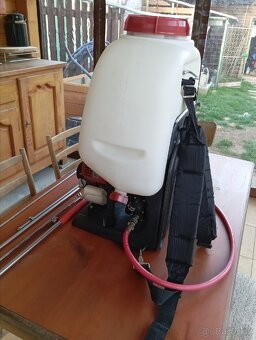 Postřikovač-rosič - 4