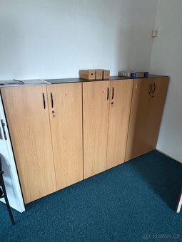 Kancelářský nábytek - set - 4