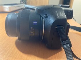 Prodám kompaktní fotoaparát Sony DSC-HX400V - 4