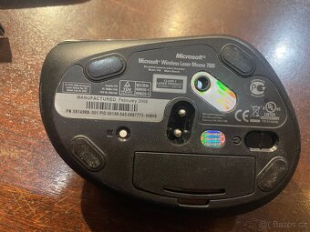 Microsoft Wireless Laser Mouse 7000 - 4