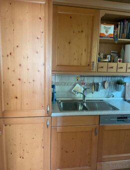Kuchyně z masivu se spotřebiči, 4490 - 4