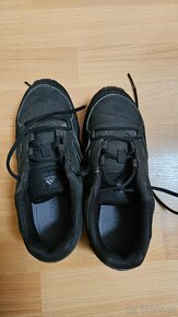 Adidas Terrex outdoorové / turistické boty vel. 32 - 4