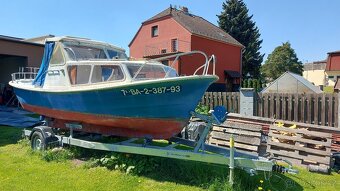 Kajutová loď Myra 21 + přívěs 1,8t - 4