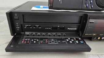 Panasonic NV-FS200 (VHS / S-VHS) - 4