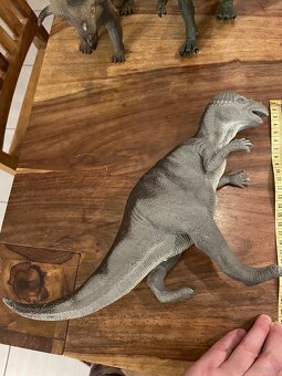 Dinosauři - 4