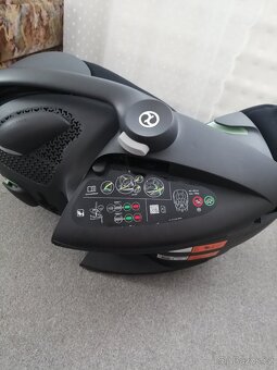 Cybex CLOUD G i-SIZE - 4