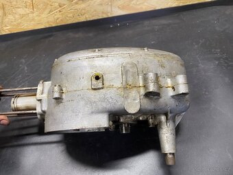 Jawa 50/05 polomotor - 4