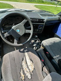 BMW 324d E30 plastak PRODEJ NÁHRÁDNÍ DÍLY - 4