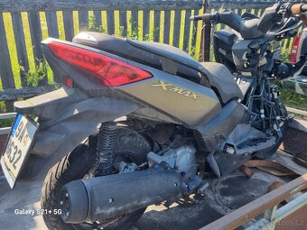 Yamaha x-max 125 - 4