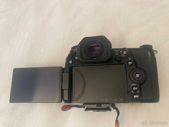 Panasonic Lumix G9 - 4