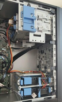 Dell PowerEdge T30 32GB/12TB - 4