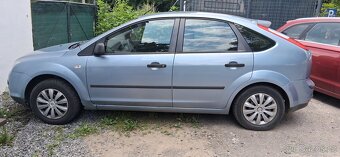 Ford Focus 1.6 74kw najeto 152tis km - 4