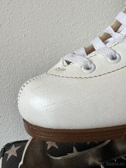 Dámské lední brusle Botas Regina vel. 40 - 4