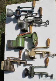 Ruční mlýnek na maso, mák, strouhanku - 4