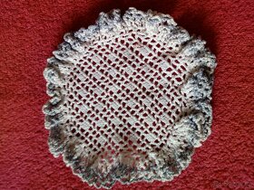 Malé háčkované dečky - 4