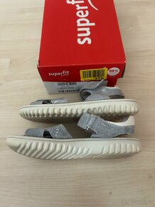 Sandálky Superfit - velikost 30 - 4