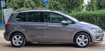 VOLKSWAGEN GOLF SPORTSVAN 1,6 TDi 81 kW - 4